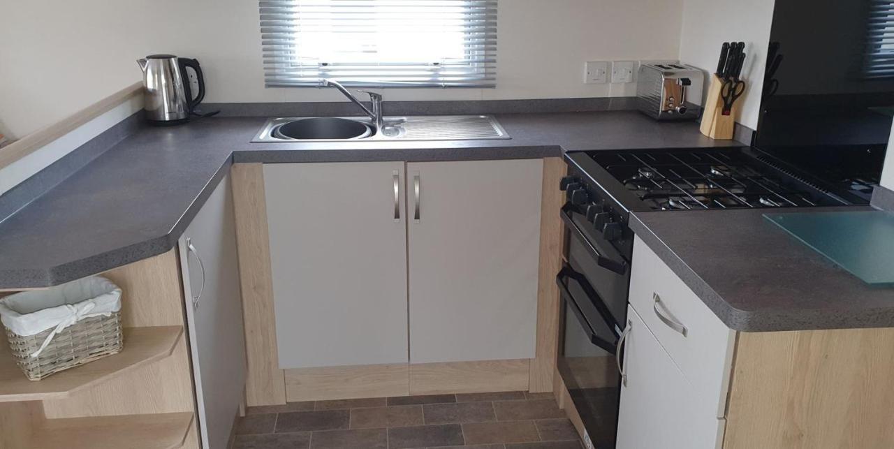Ksr Hot Tub Holiday Home At Tattershall Lakes ภายนอก รูปภาพ